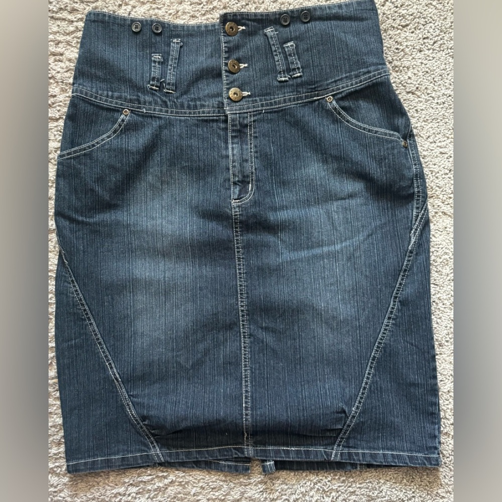 Lipsy Stretch Woman's Denim Skirt size 18